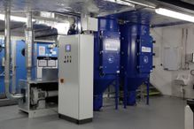 Absauganlage für Industrie - Ventilator in Schalldämmhaube - Schaltschrank und Filterturm